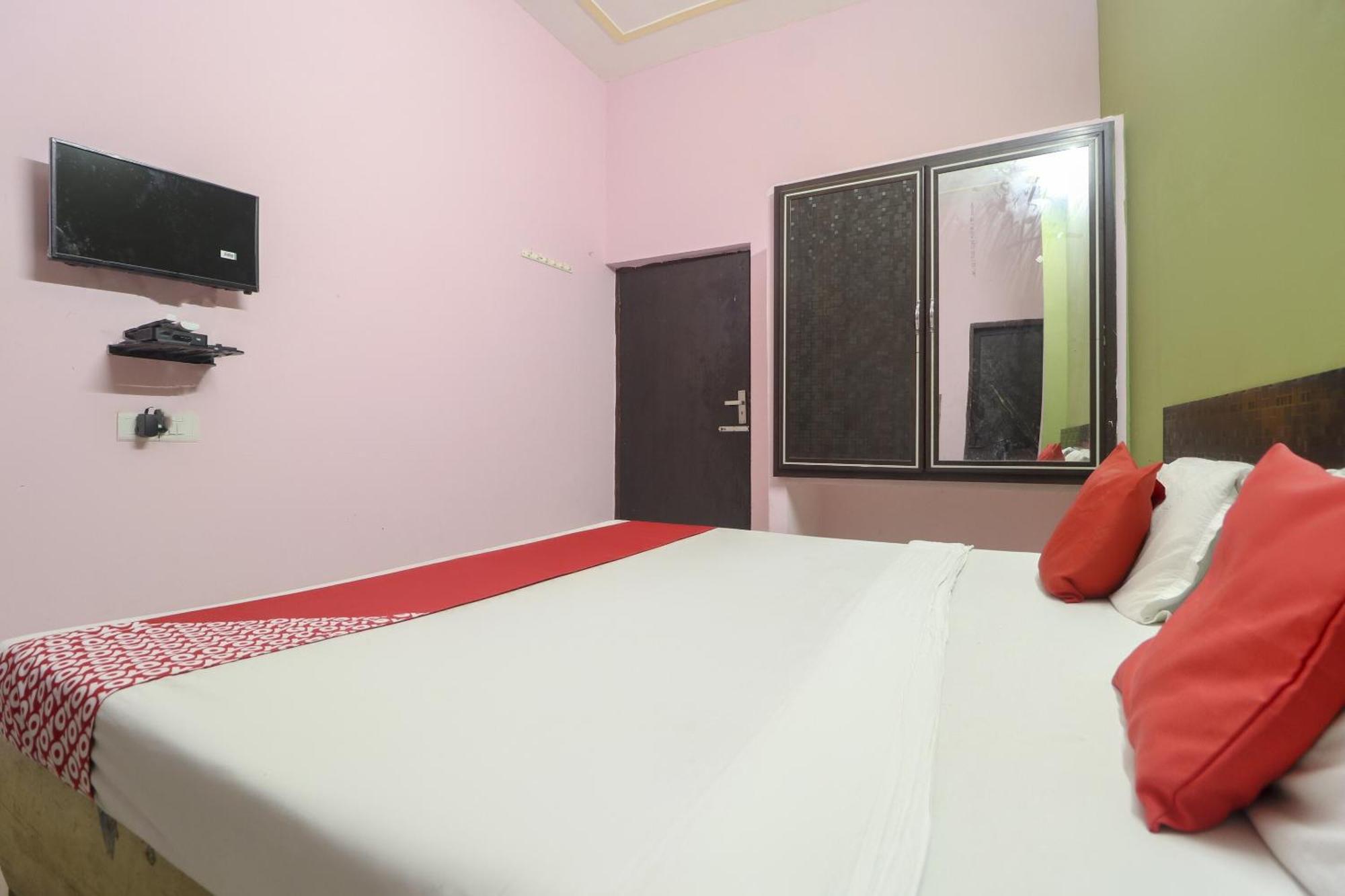 Oyo Flagship 74383 Hotel Grand Tulip Lalewal Esterno foto
